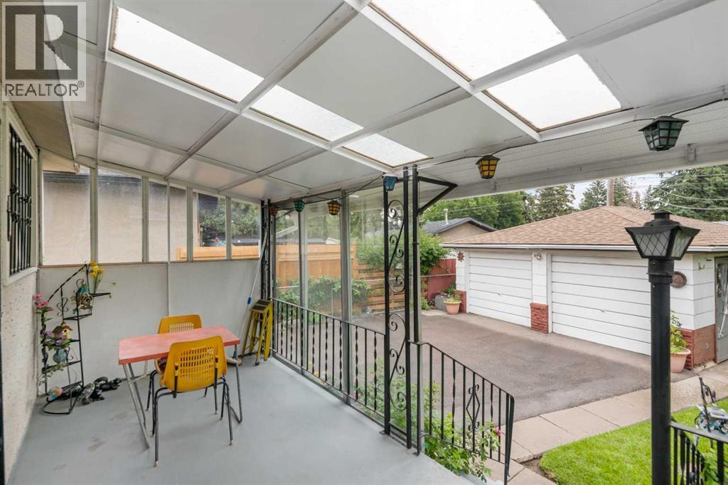 Single Family House Bi-level for Sale in  Foritana Road SE Forest Heights Calgary 