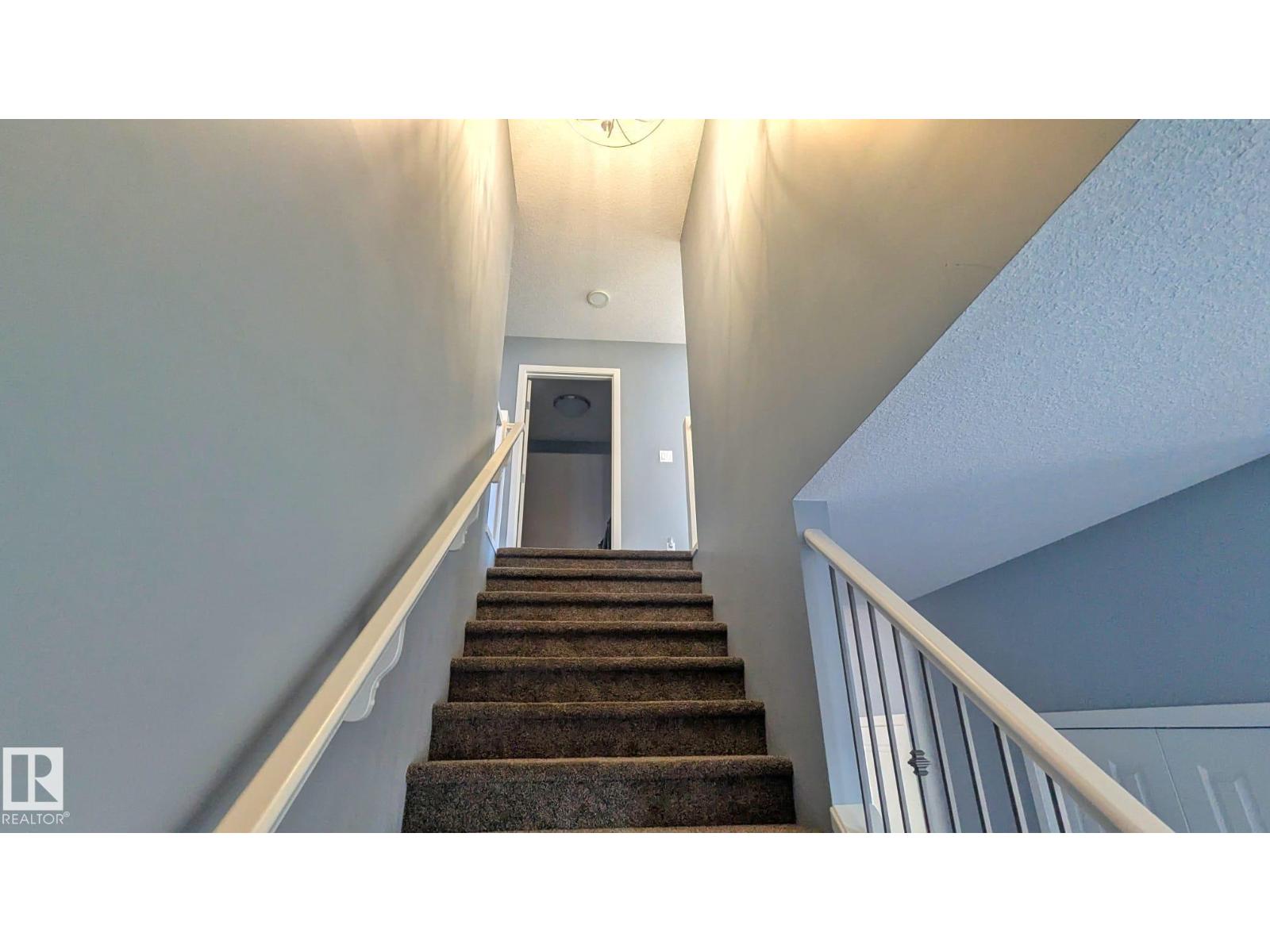 Photo 8 of 2318 Cassidy Wy Sw, Edmonton AB