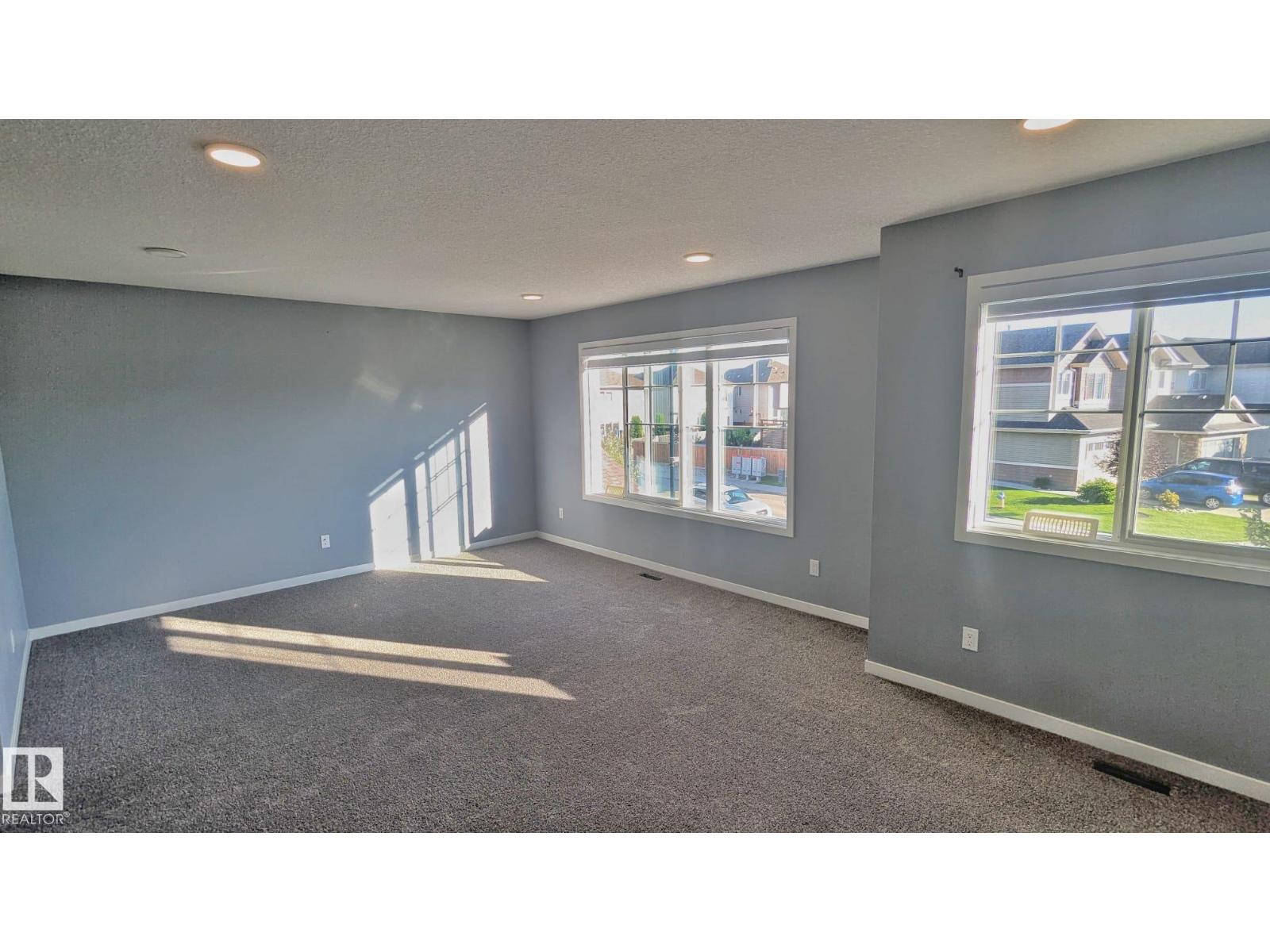 Photo 11 of 2318 Cassidy Wy Sw, Edmonton AB
