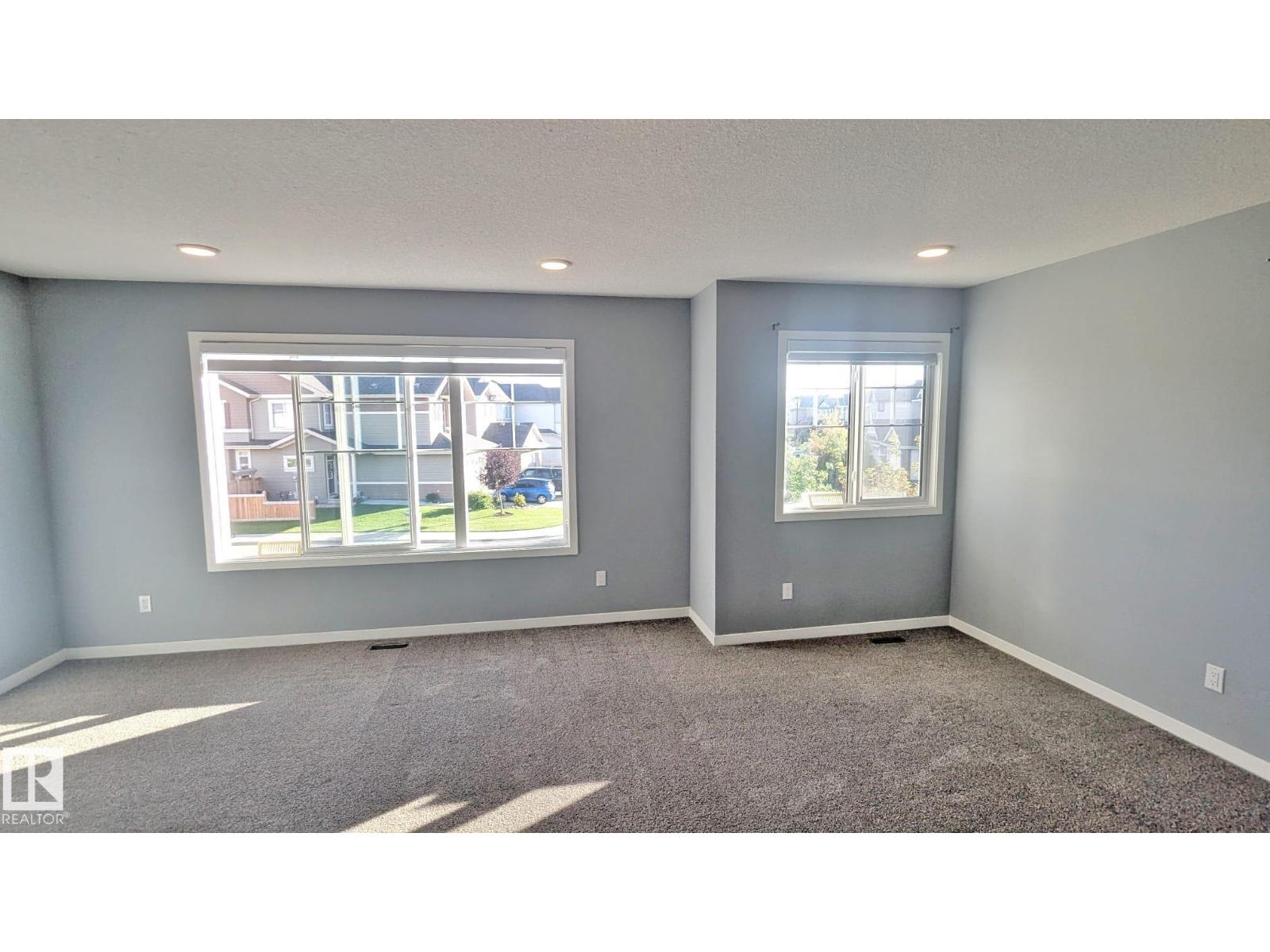 Photo 10 of 2318 Cassidy Wy Sw, Edmonton AB