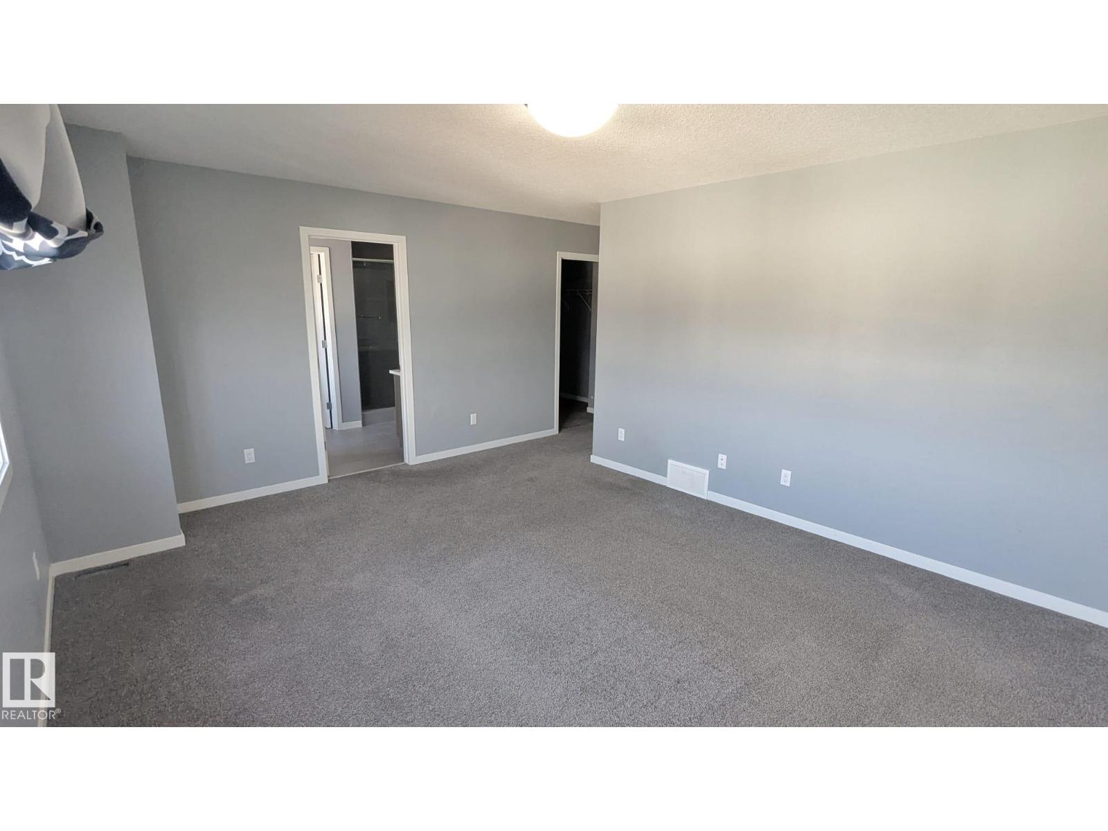 Photo 13 of 2318 Cassidy Wy Sw, Edmonton AB
