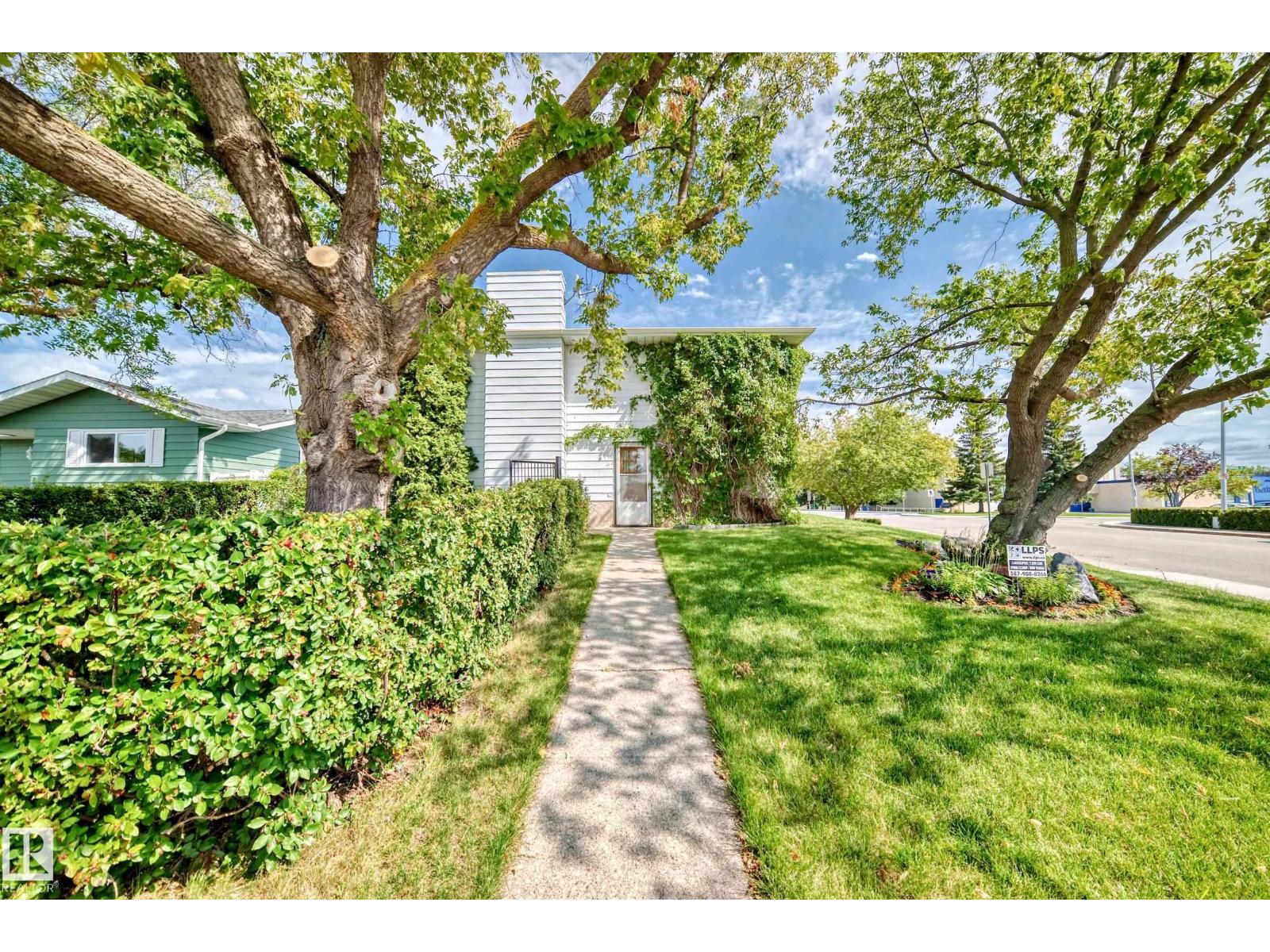 Photo 51 of 1005 Strathcona Dr, Sherwood Park AB