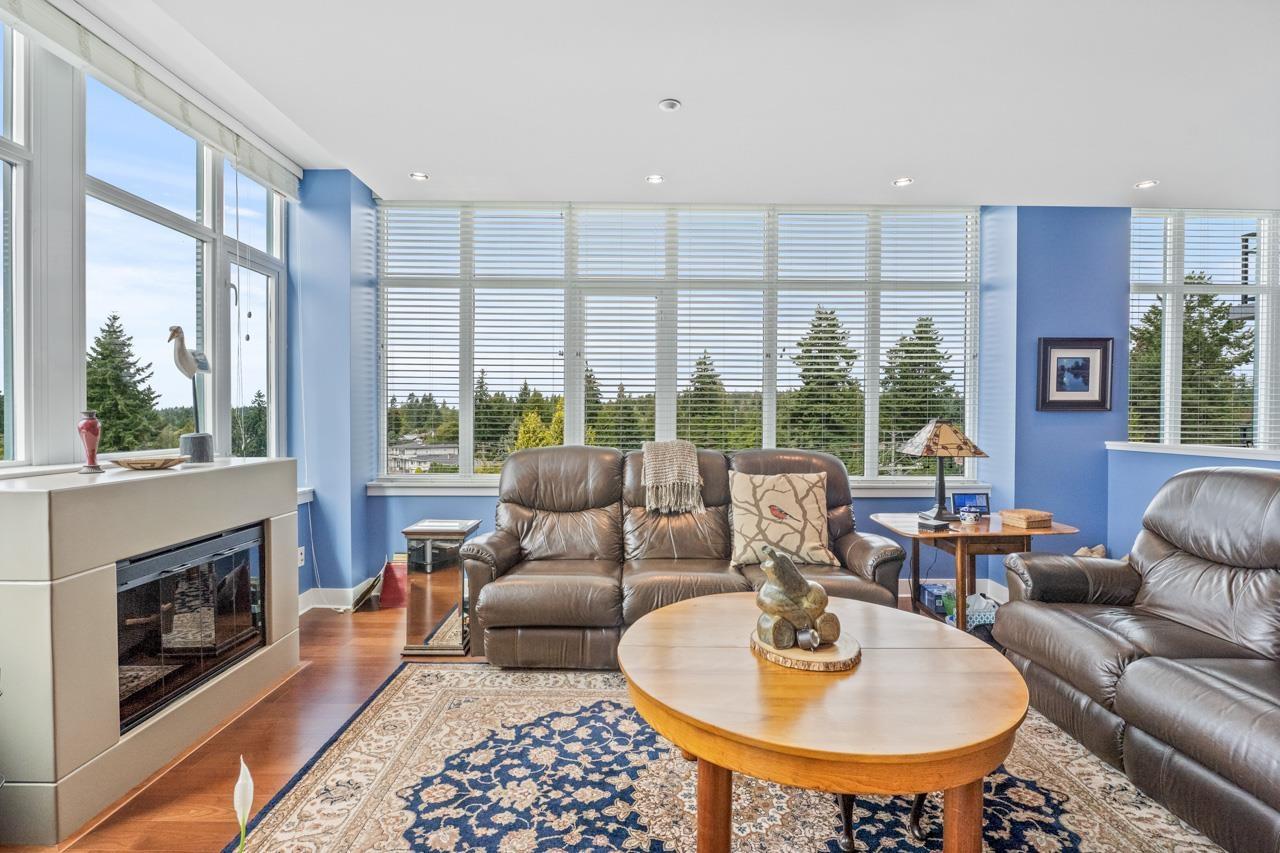 503 14824 NORTH BLUFF ROAD, White Rock