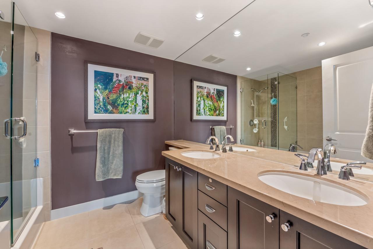 503 14824 NORTH BLUFF ROAD, White Rock