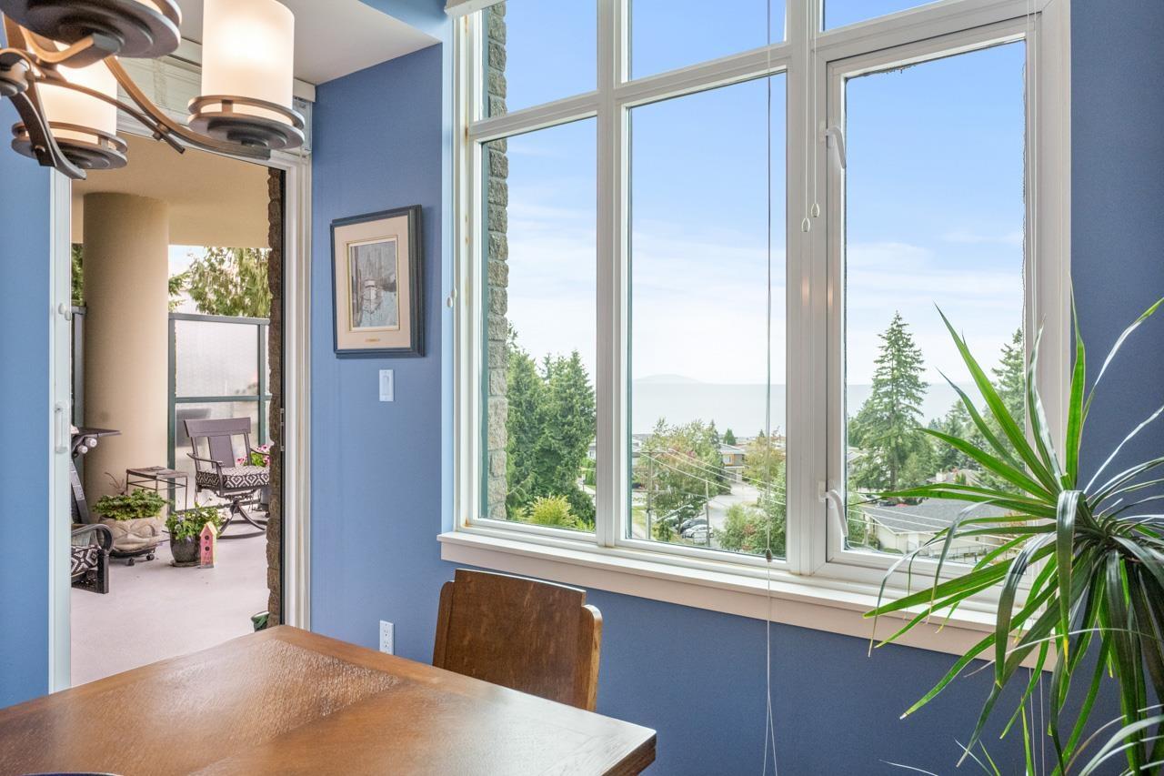 503 14824 NORTH BLUFF ROAD, White Rock