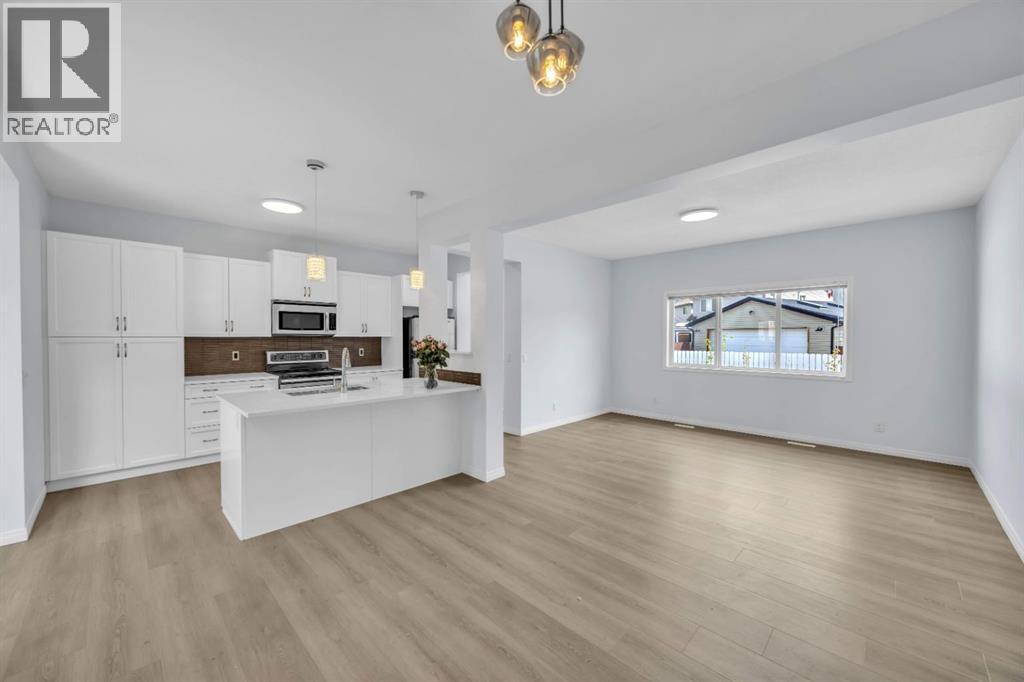 Single Family House for Sale in  Copperpond Grove SE Copperfield Calgary 