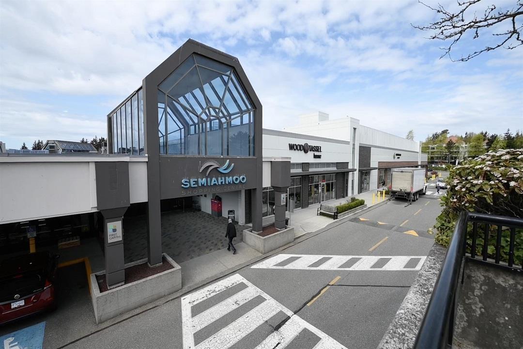 503 14824 NORTH BLUFF ROAD, White Rock