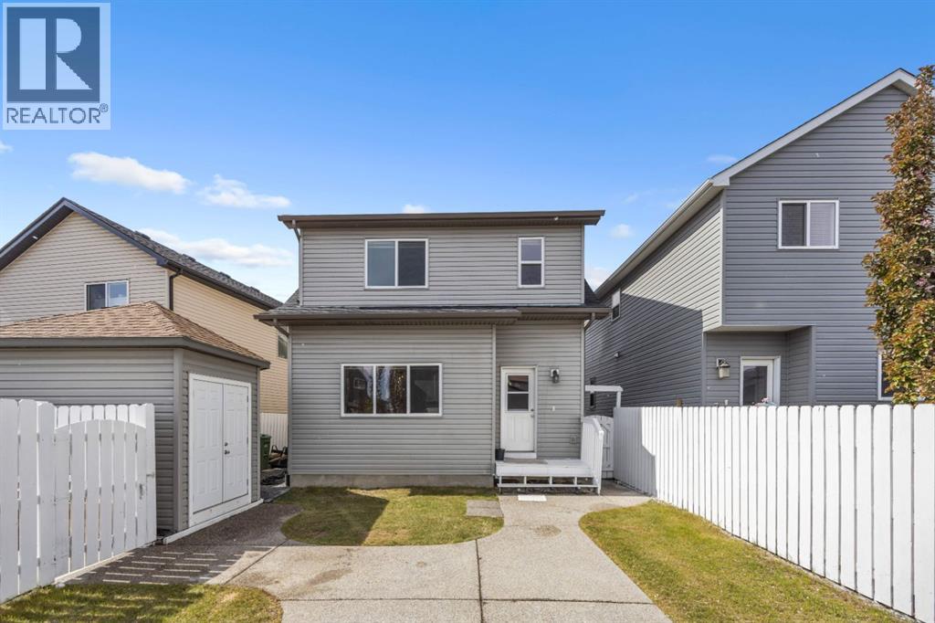 Single Family House for Sale in  Copperpond Grove SE Copperfield Calgary 