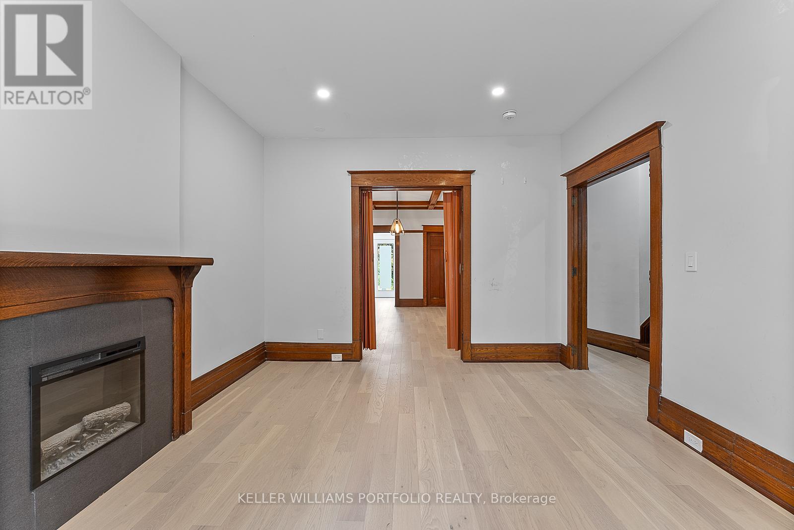 Photo 44 of 136 St Clements Avenue, Toronto ON