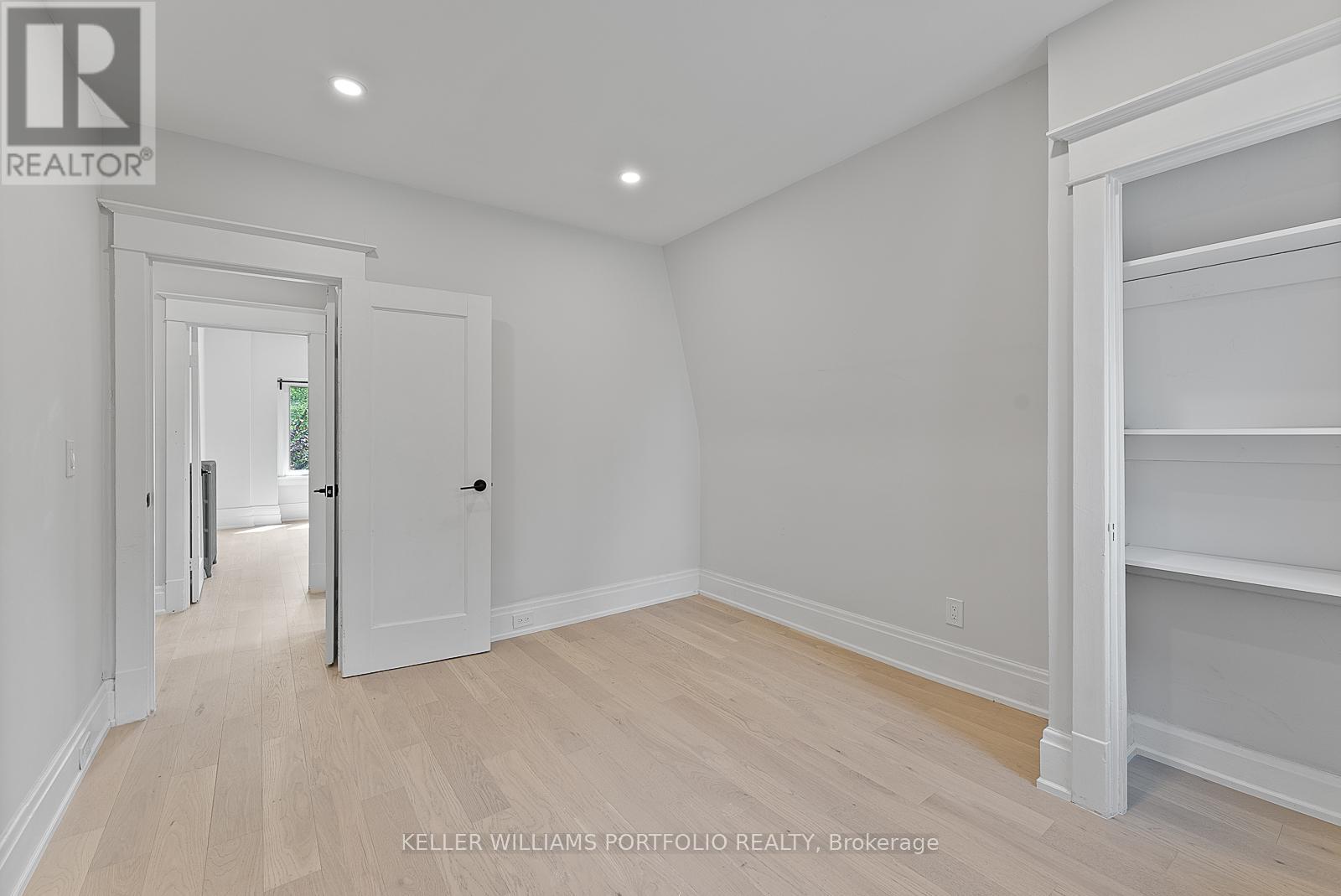 Photo 17 of 136 St Clements Avenue, Toronto ON
