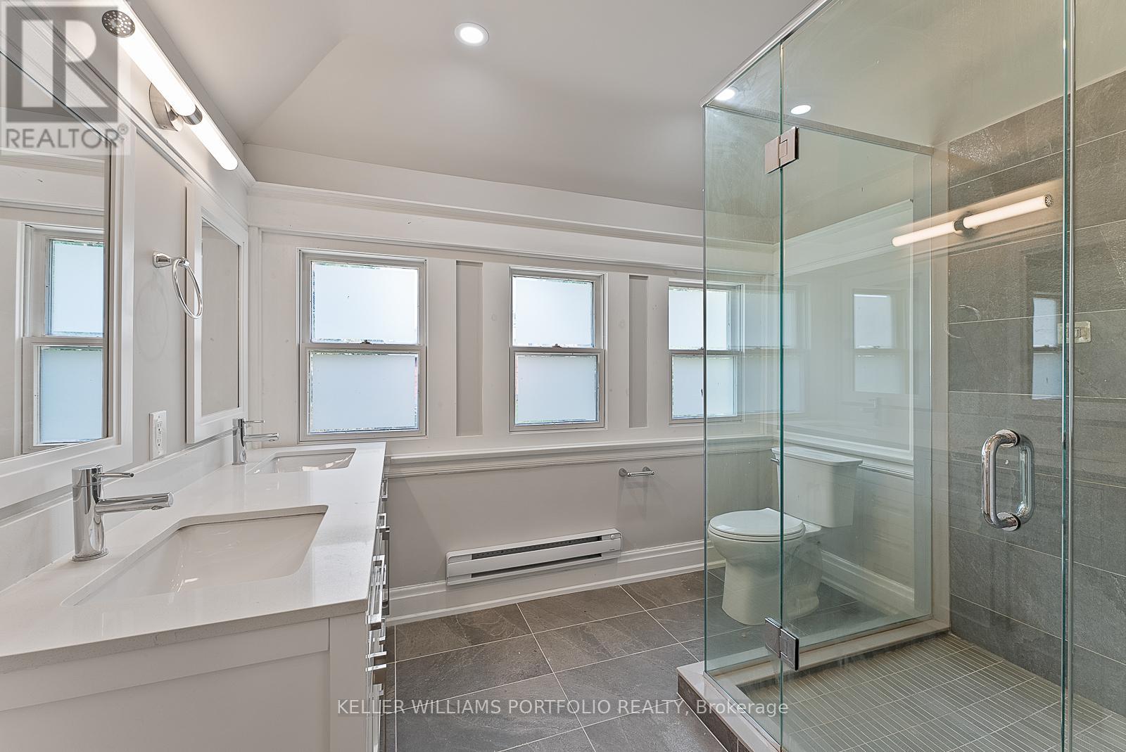Photo 4 of 136 St Clements Avenue, Toronto ON