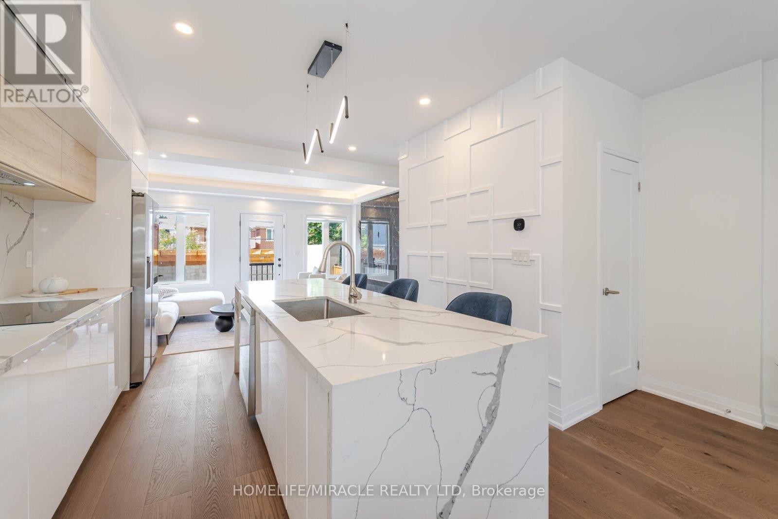 Photo 33 of 388 Oakwood Avenue, Toronto ON