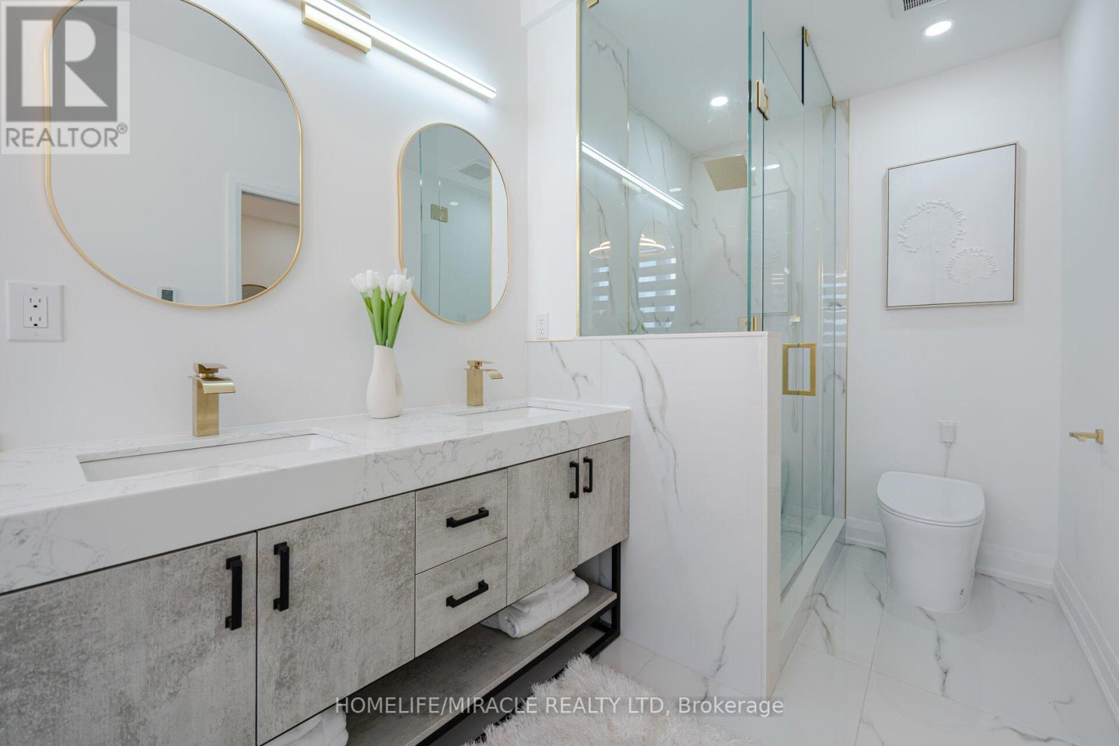 Photo 1 of 388 Oakwood Avenue, Toronto ON