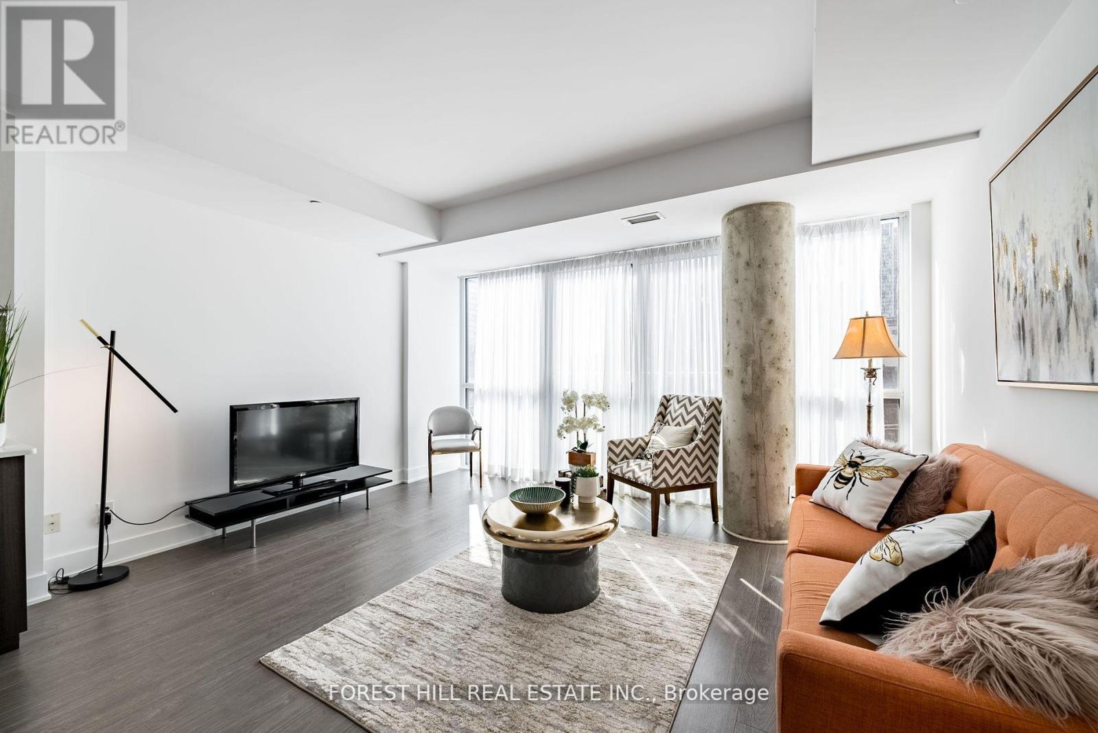 Photo 7 of 802 508 Wellington Street, Toronto ON