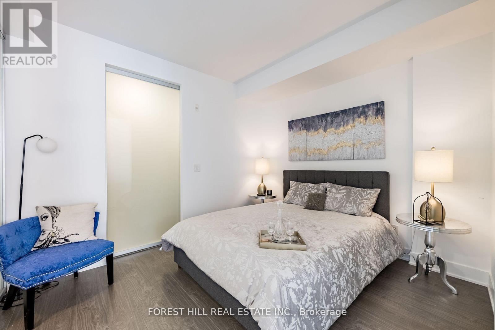 Photo 20 of 802 508 Wellington Street, Toronto ON