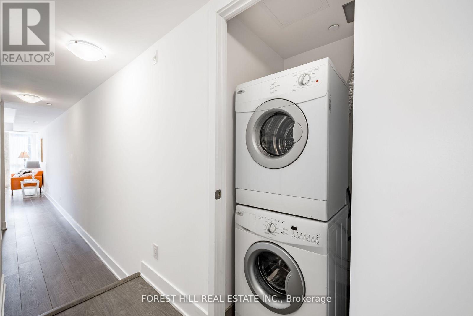 Photo 15 of 802 508 Wellington Street, Toronto ON