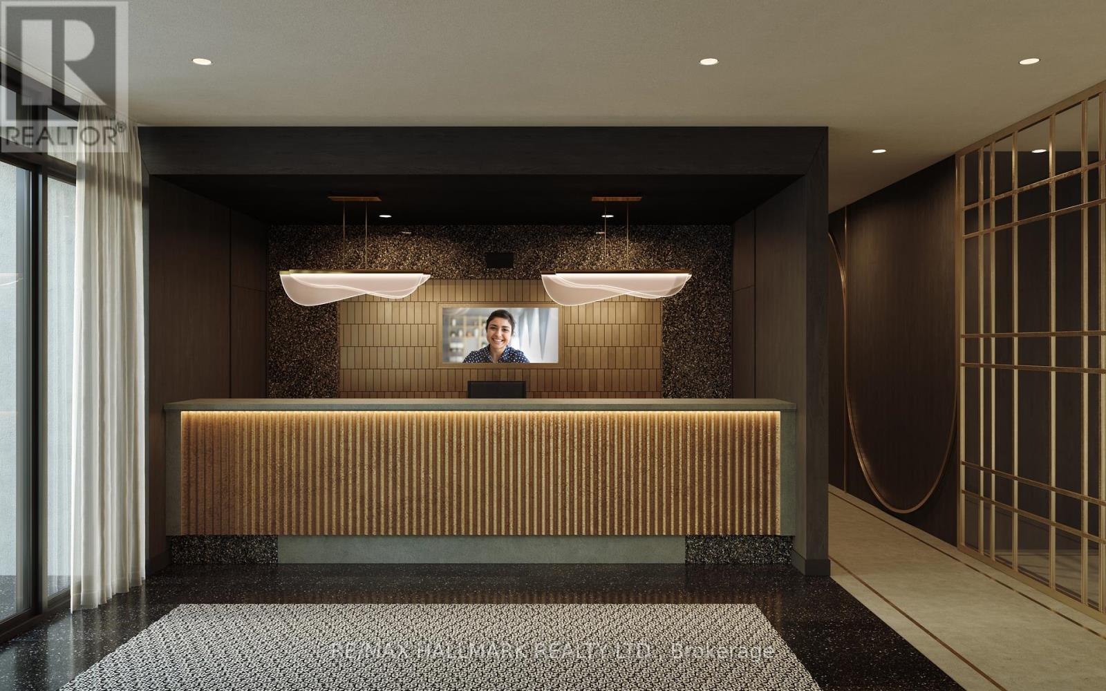 Photo 1 of 703 5 Lakeview Avenue, Toronto ON