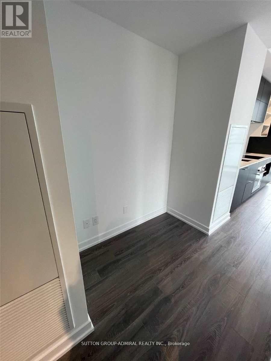 Photo 5 of 1615 20 Edward Street, Toronto ON