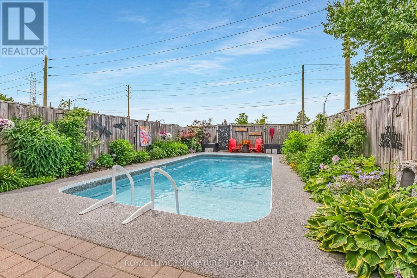 Photo 18 of 66 Springhouse Square, Toronto ON