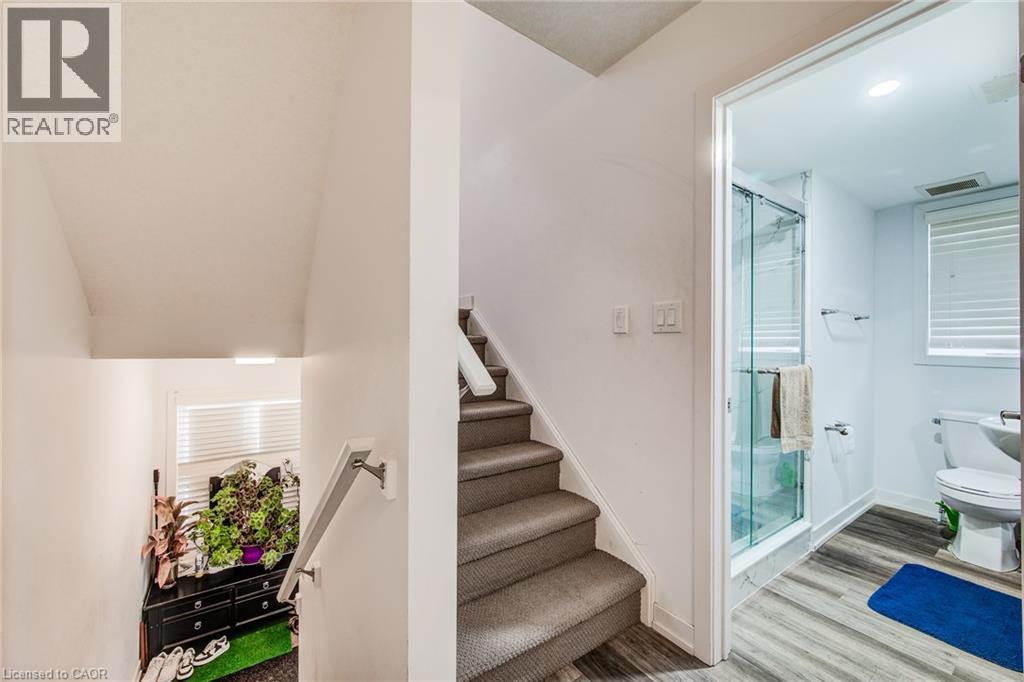 Photo 7 of 205 West Oak Trail Unit 35, Kitchener ON