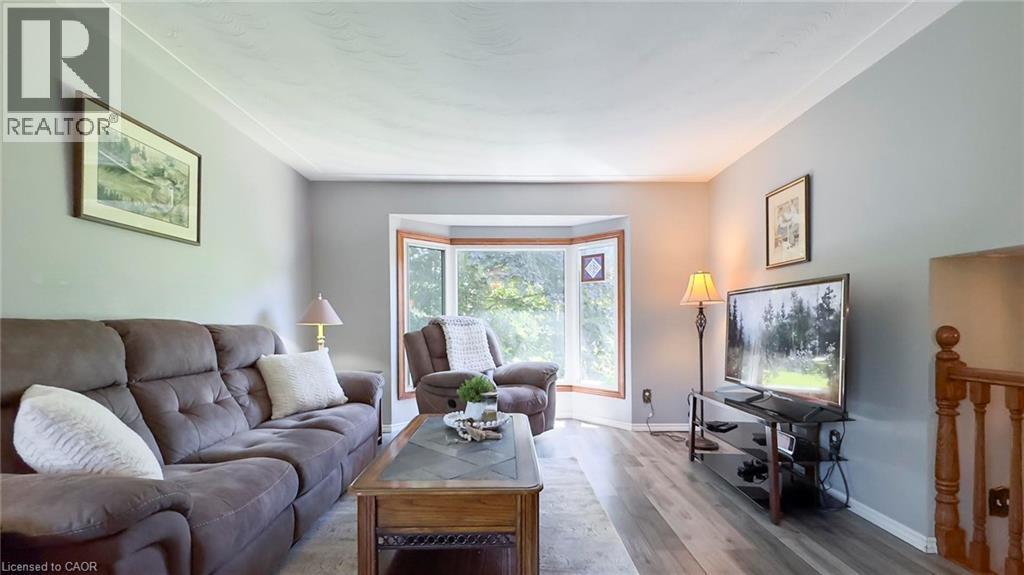 Photo 22 of 1061 Henry Street, Wellesley ON