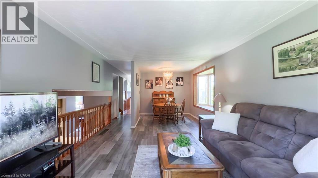 Photo 23 of 1061 Henry Street, Wellesley ON