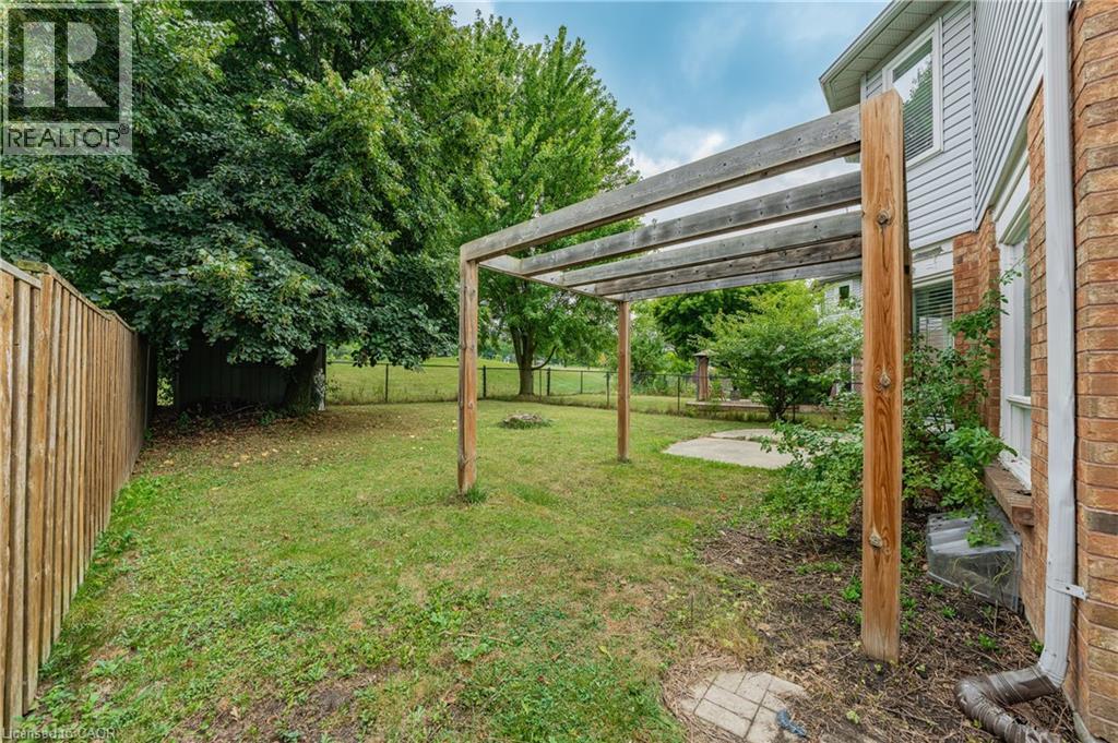Photo 47 of 163 Glenvalley Drive, Cambridge ON