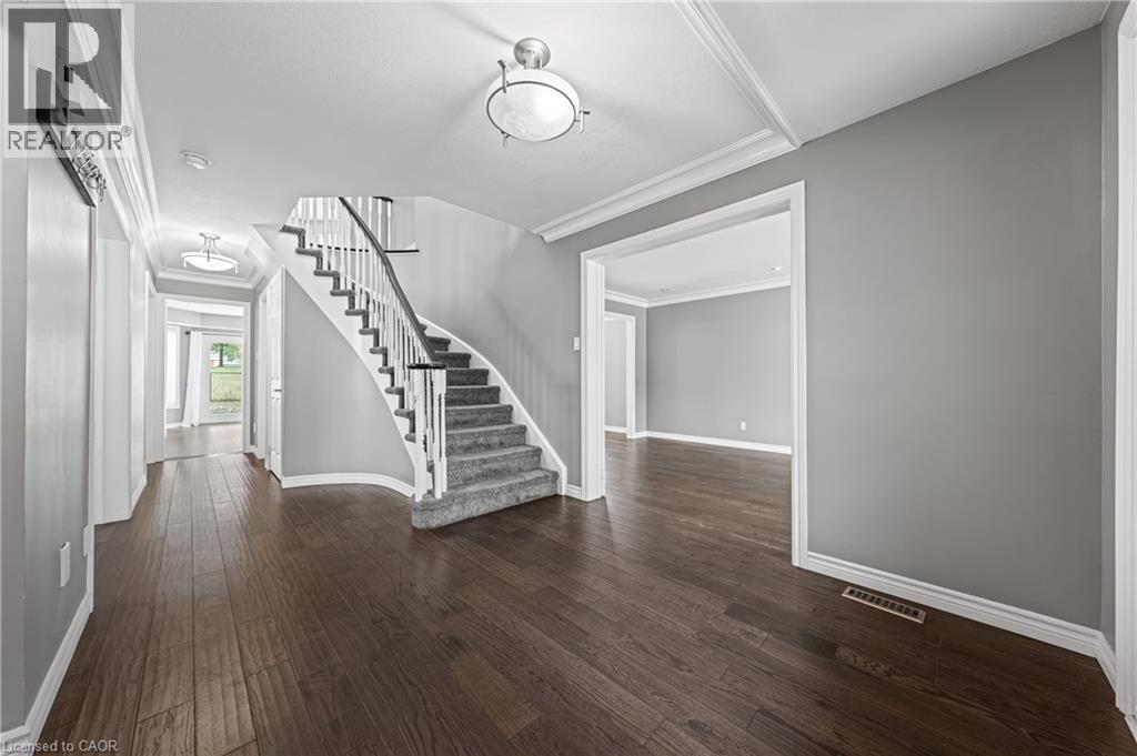 Photo 50 of 163 Glenvalley Drive, Cambridge ON