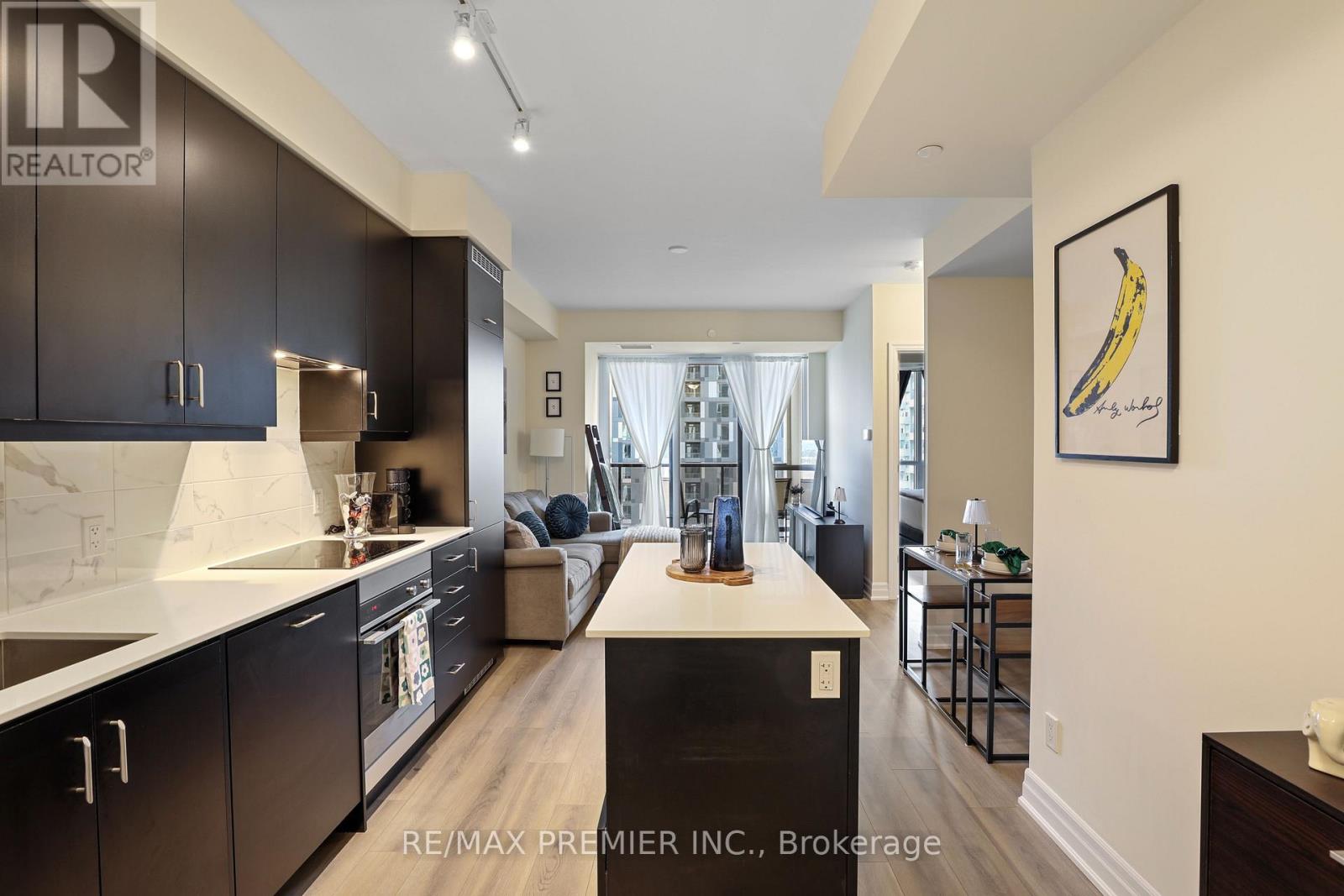 Photo 13 of 1411 9085 Jane Street, Vaughan ON