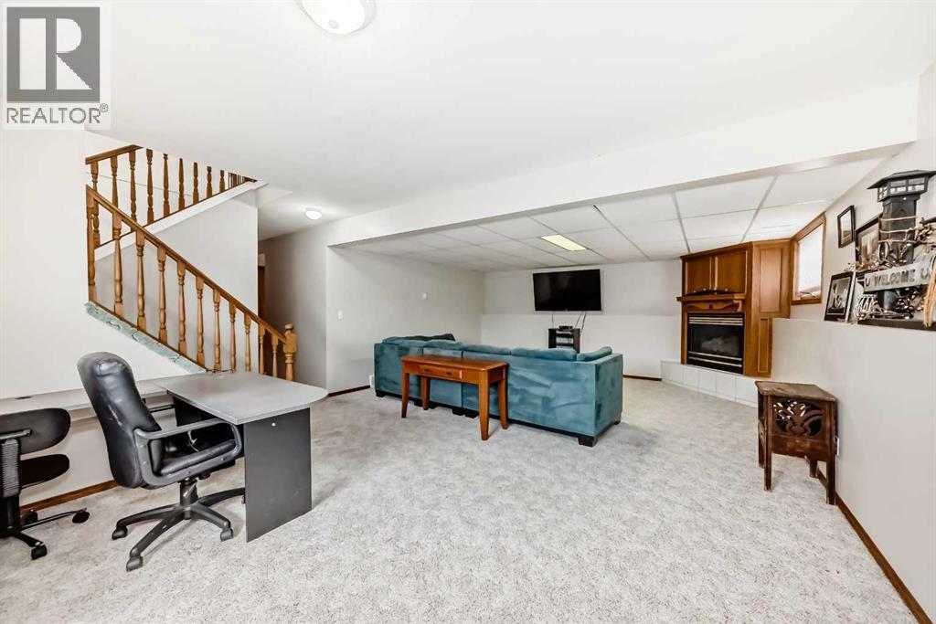 Photo 22 of 5114 57 Ave, Ponoka AB