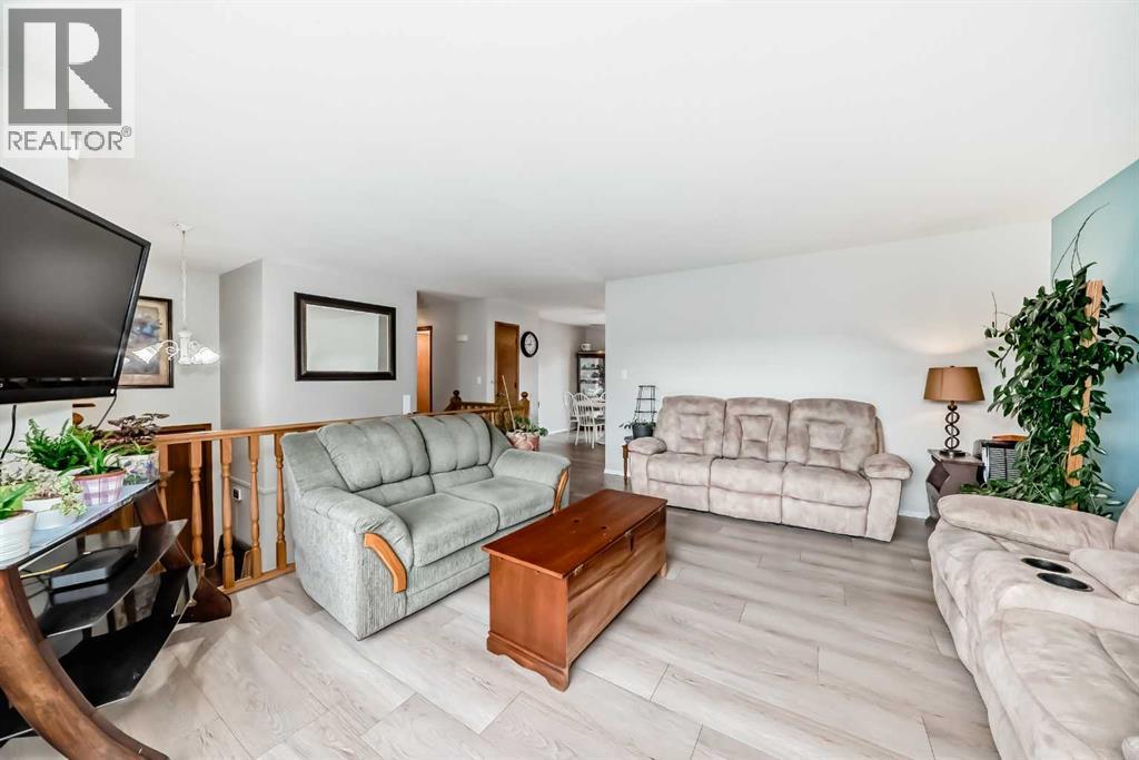 Photo 28 of 5114 57 Ave, Ponoka AB
