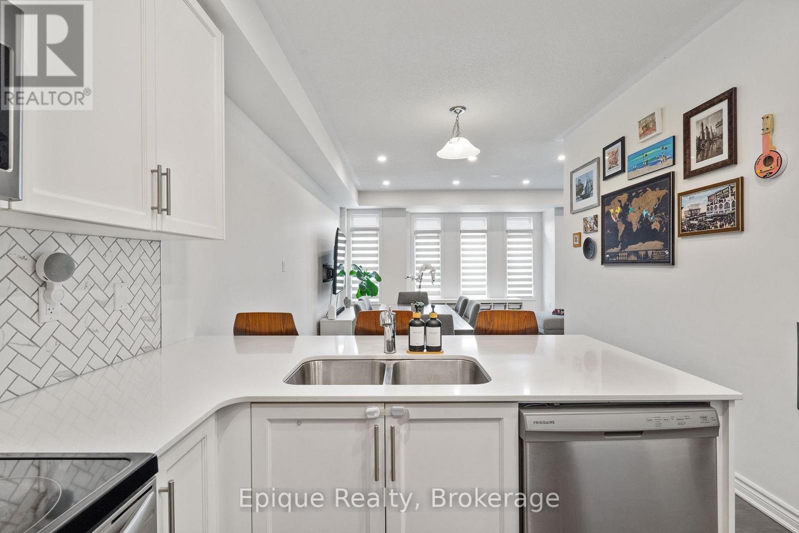 Photo 9 of 1158 Restivo Lane, Milton ON