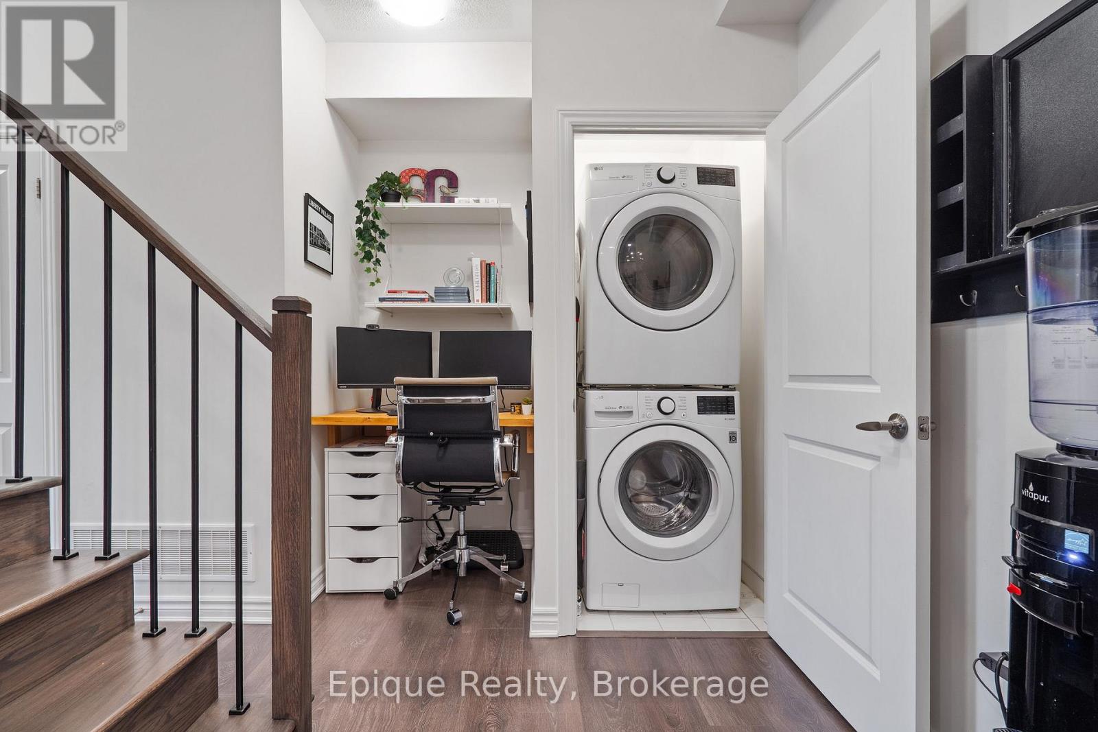 Photo 7 of 1158 Restivo Lane, Milton ON