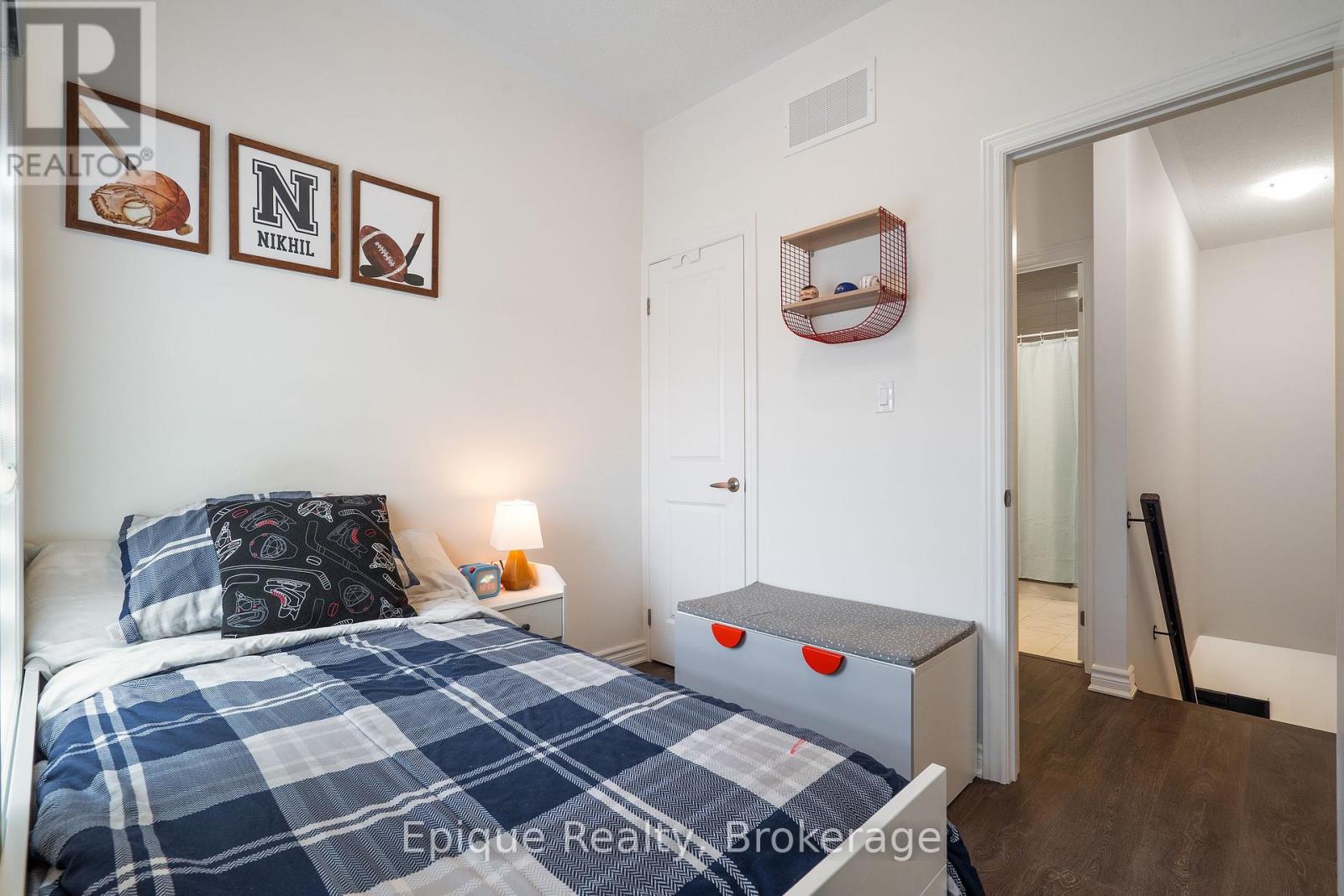 Photo 43 of 1158 Restivo Lane, Milton ON
