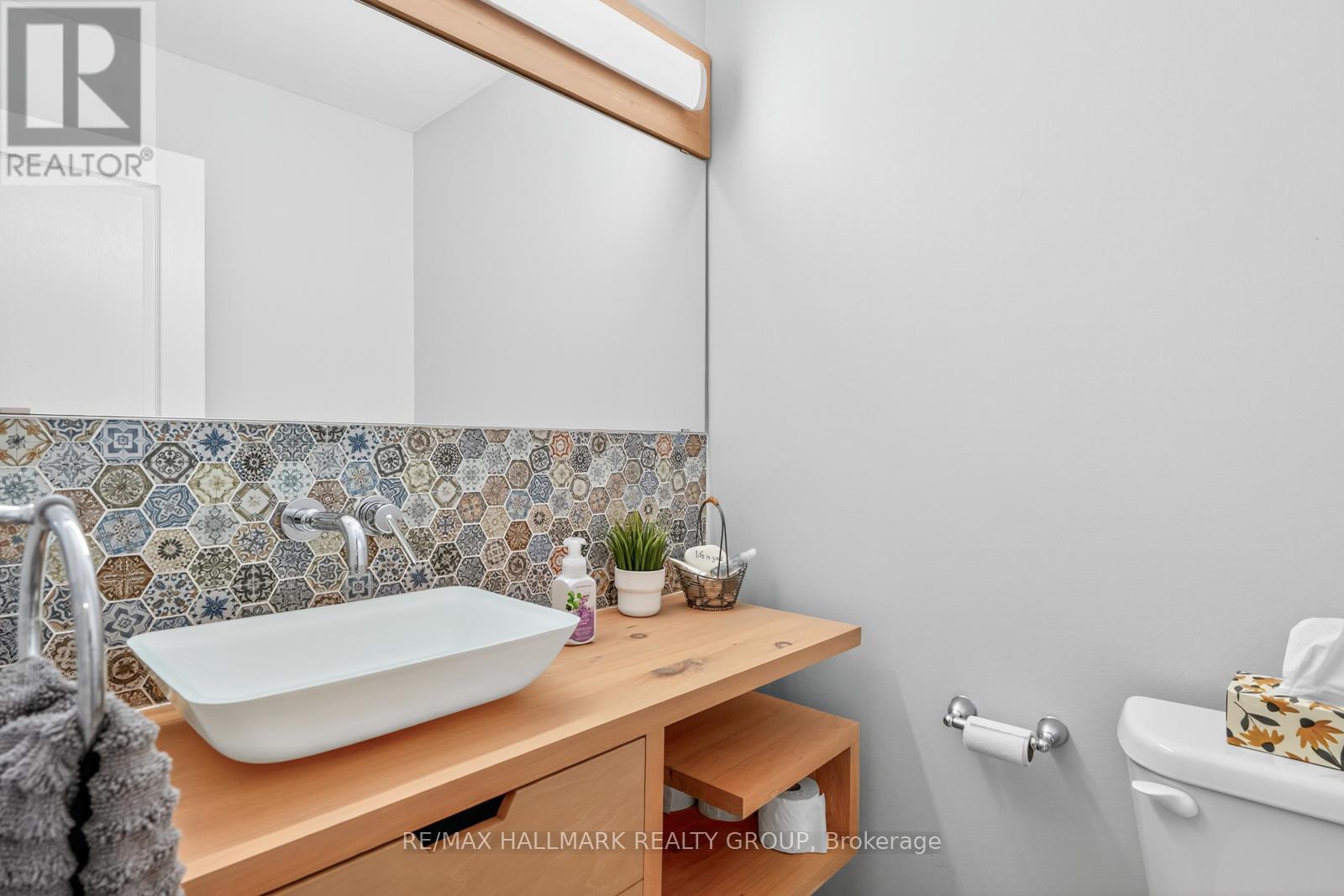 Photo 36 of 30 Oakhurst Crescent, Ottawa ON