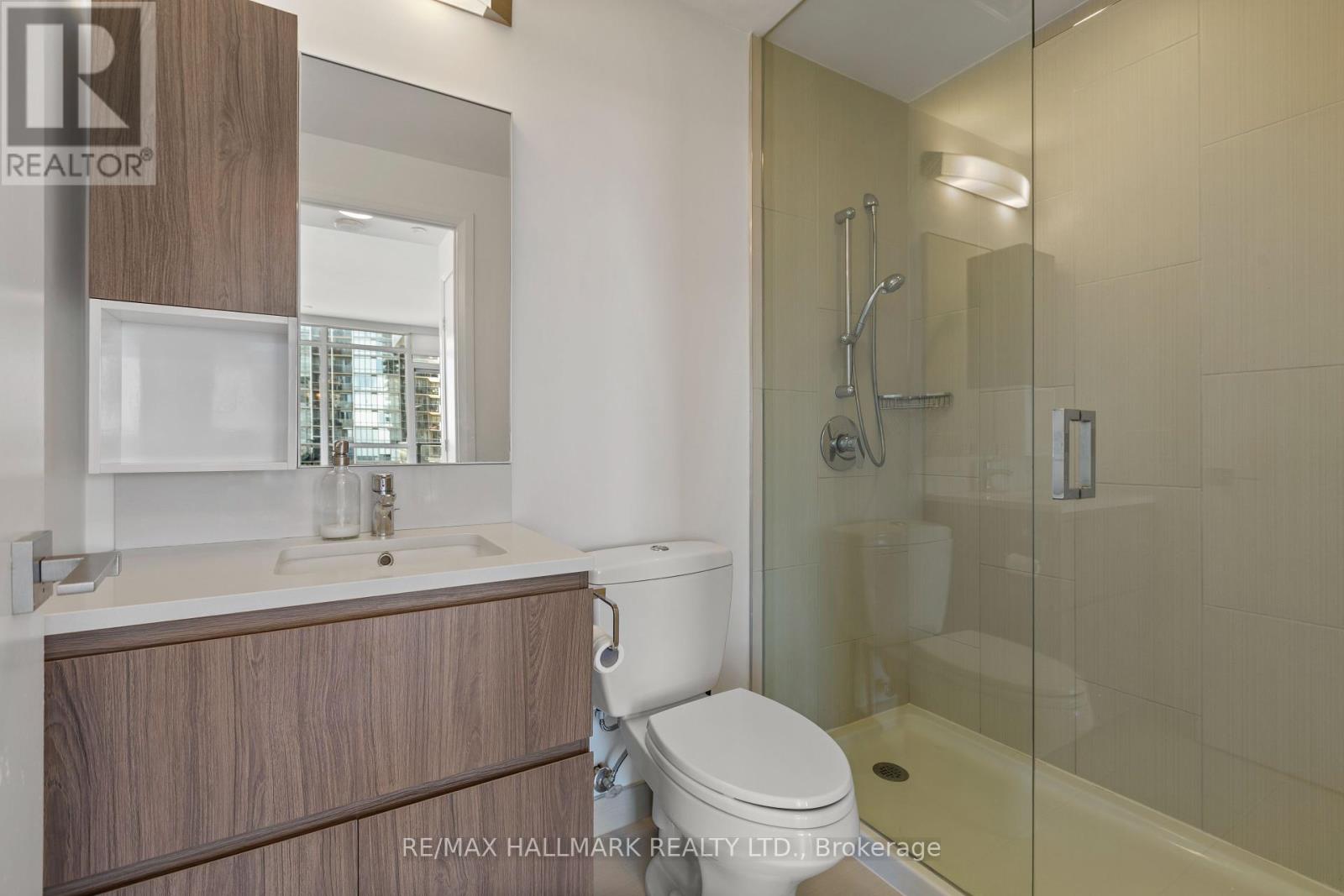 Photo 16 of 1909 36 Park Lawn Road, Toronto ON