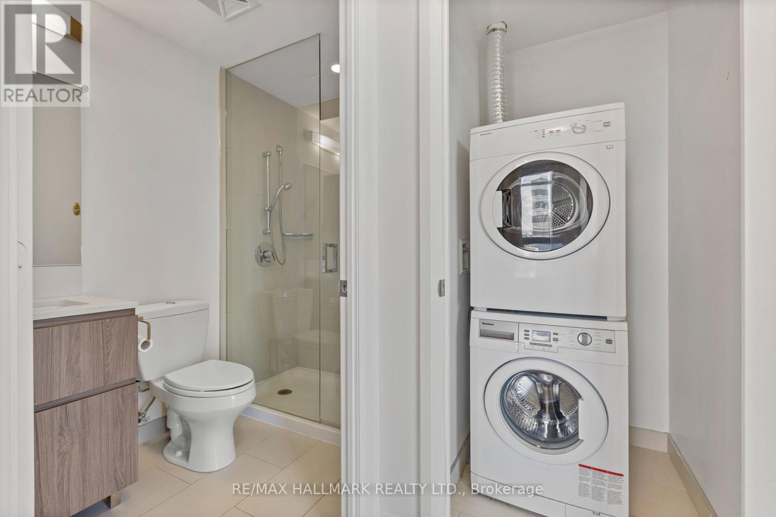 Photo 21 of 1909 36 Park Lawn Road, Toronto ON