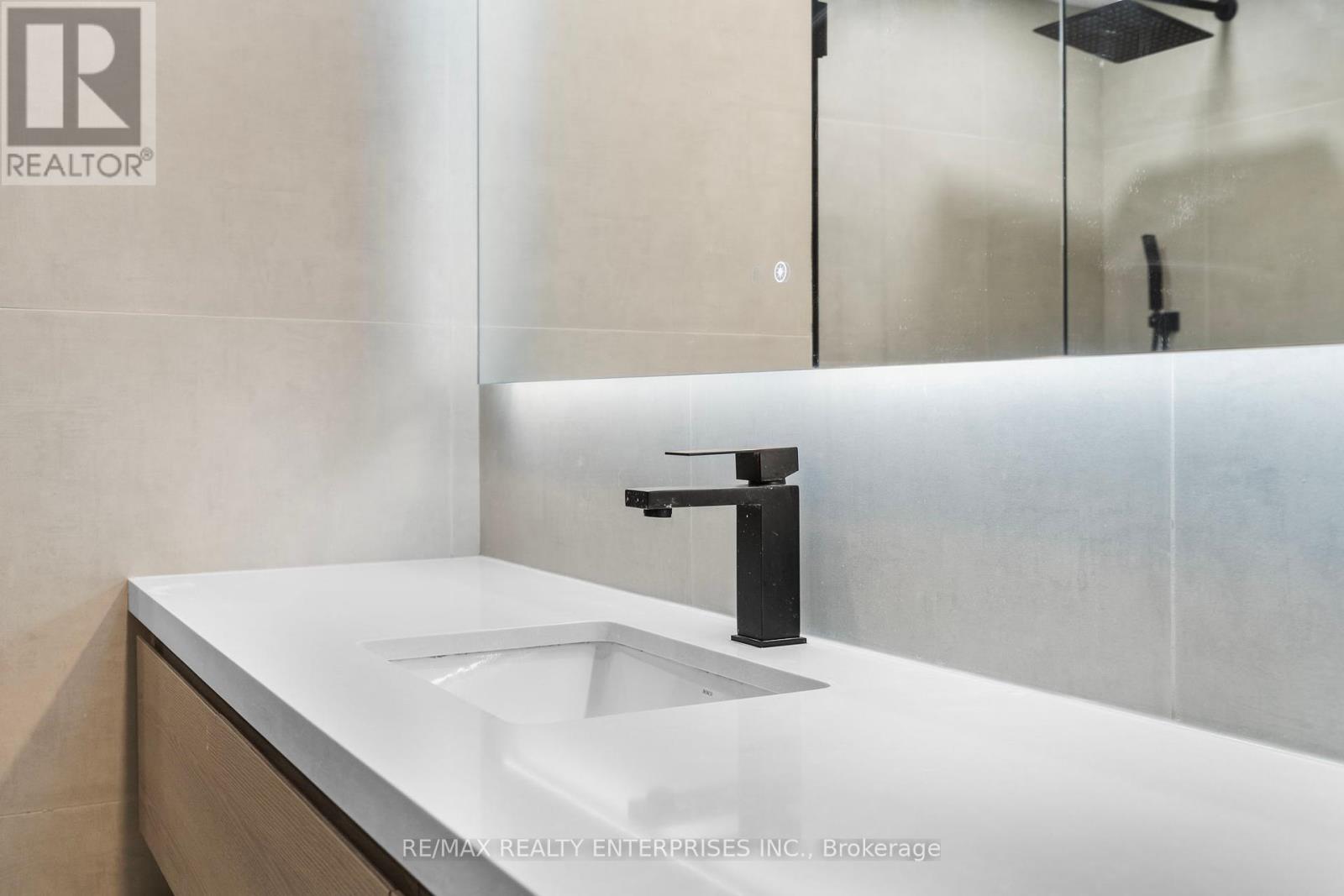 Photo 15 of 1208 1 Palace Pier Court, Toronto ON