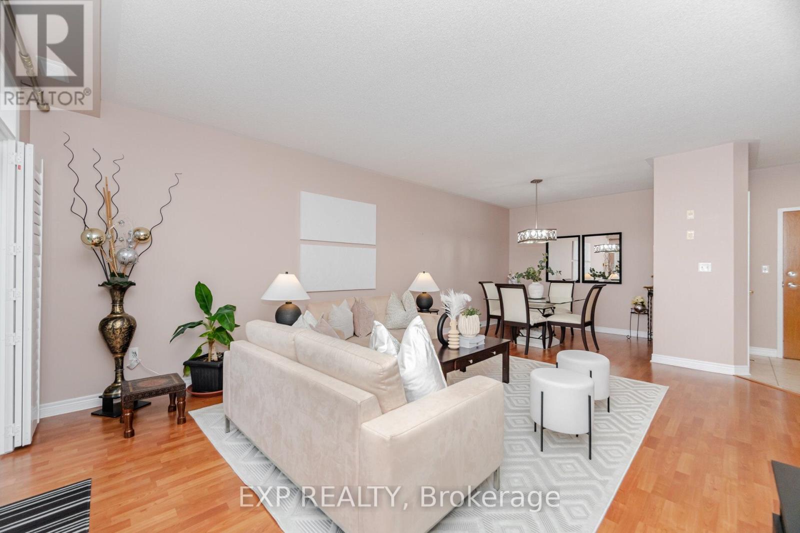Photo 10 of 408 443 Centennial Forest Drive, Milton ON