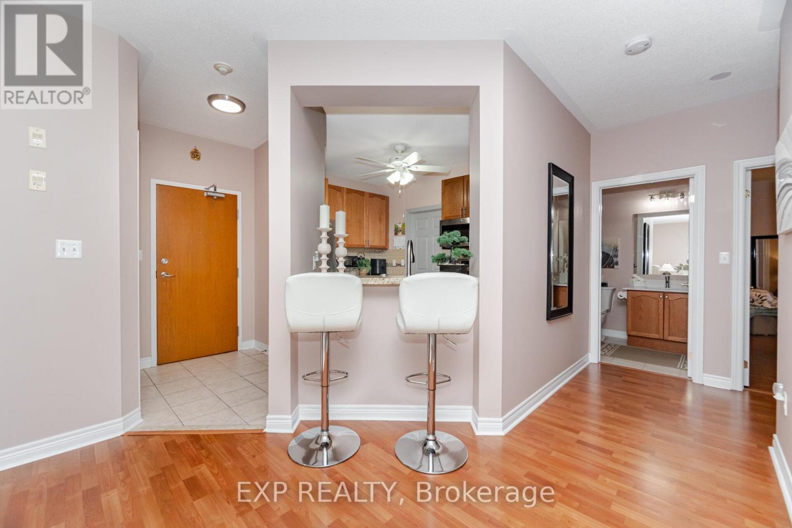Photo 14 of 408 443 Centennial Forest Drive, Milton ON