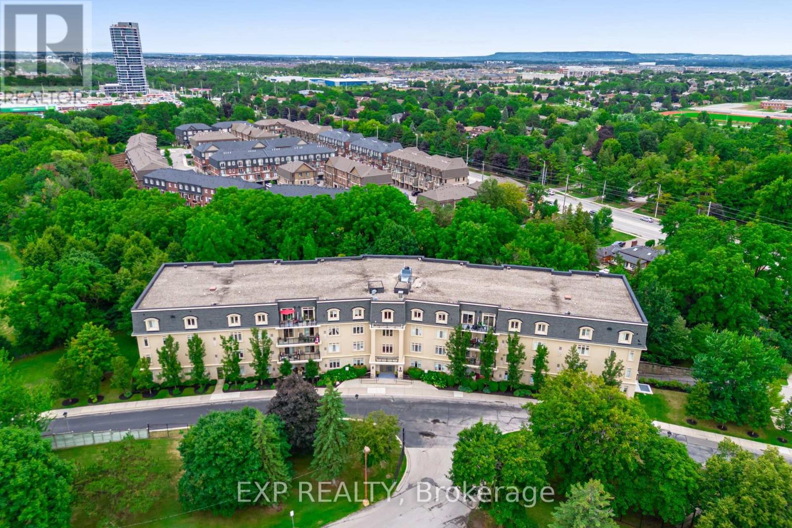 Photo 2 of 408 443 Centennial Forest Drive, Milton ON