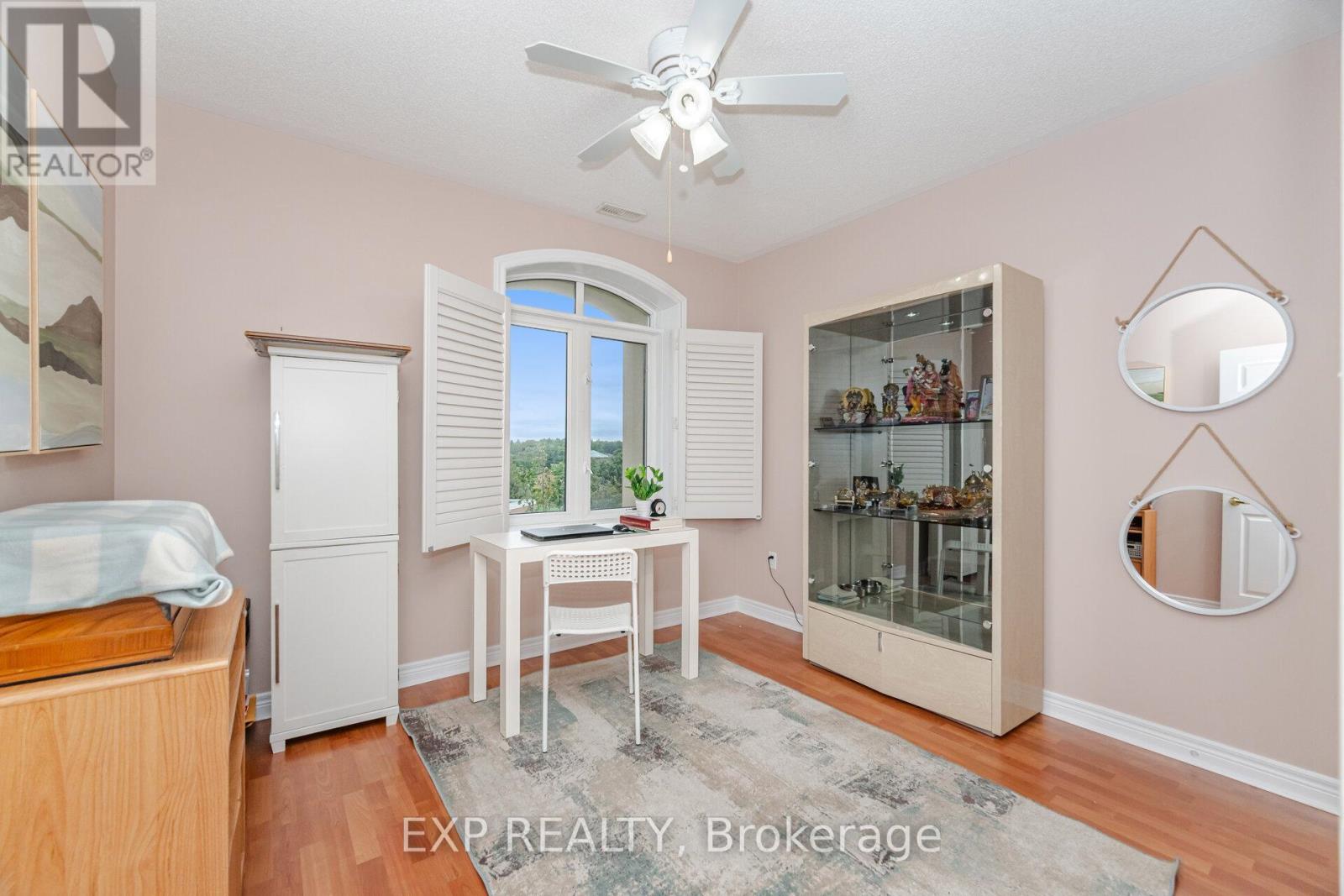 Photo 25 of 408 443 Centennial Forest Drive, Milton ON