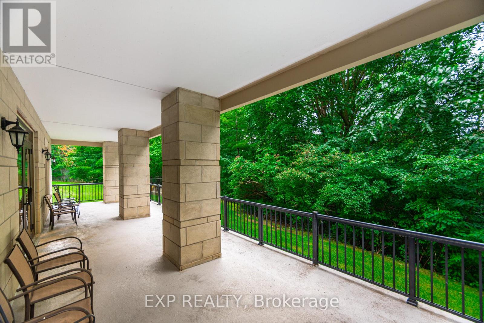 Photo 39 of 408 443 Centennial Forest Drive, Milton ON