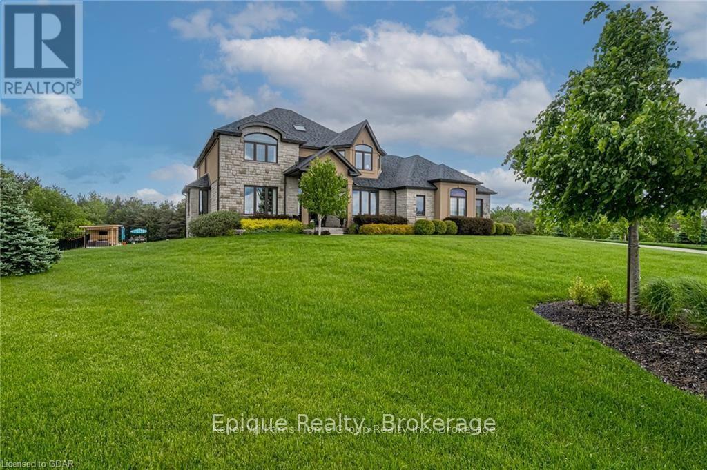 Photo 35 of 125 Crewson Court, Erin ON