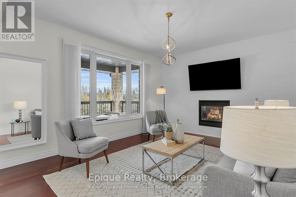 Photo 20 of 125 Crewson Court, Erin ON