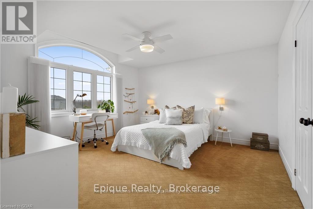 Photo 16 of 125 Crewson Court, Erin ON