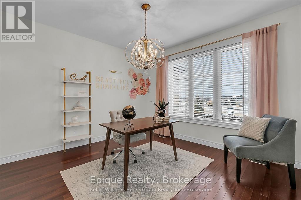 Photo 4 of 125 Crewson Court, Erin ON