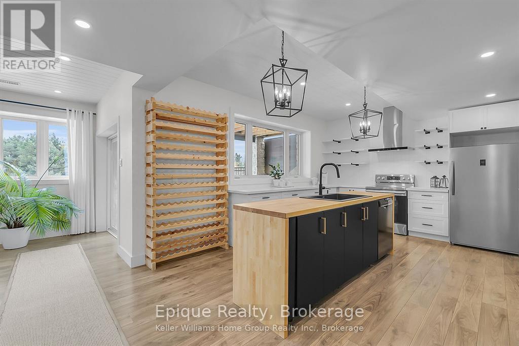 Photo 12 of 125 Crewson Court, Erin ON
