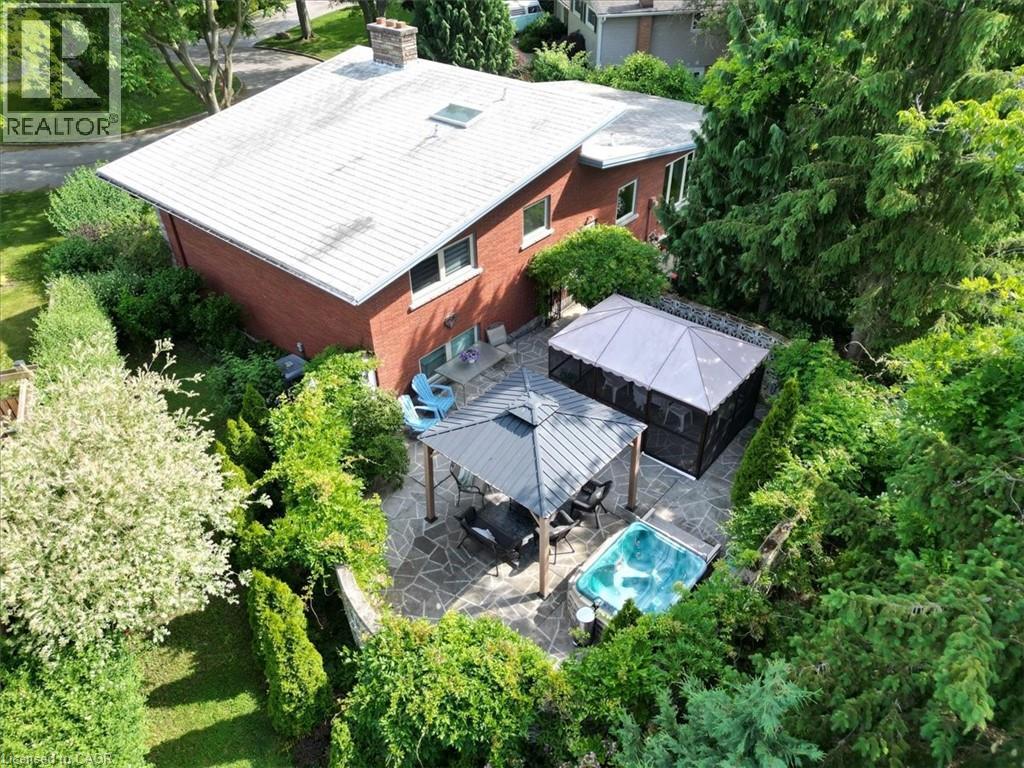 Photo 23 of 7 Glenayr Place, St Catharines ON