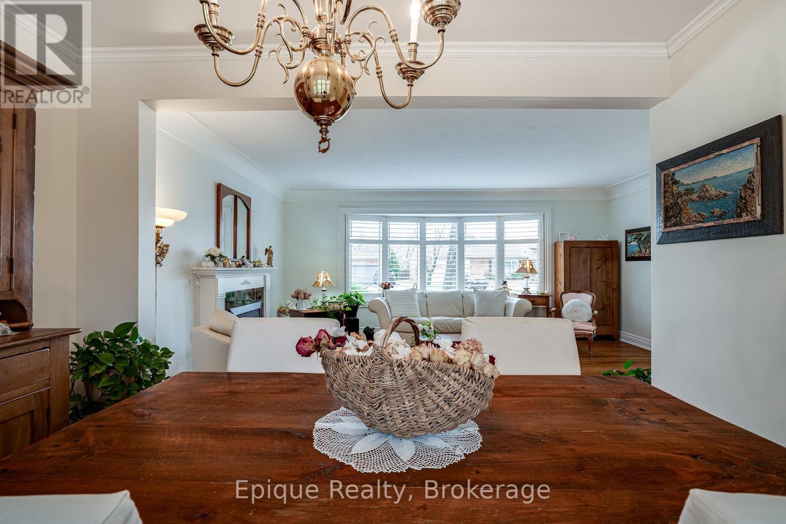 Photo 17 of 50 Edgewood Avenue, Hamilton ON